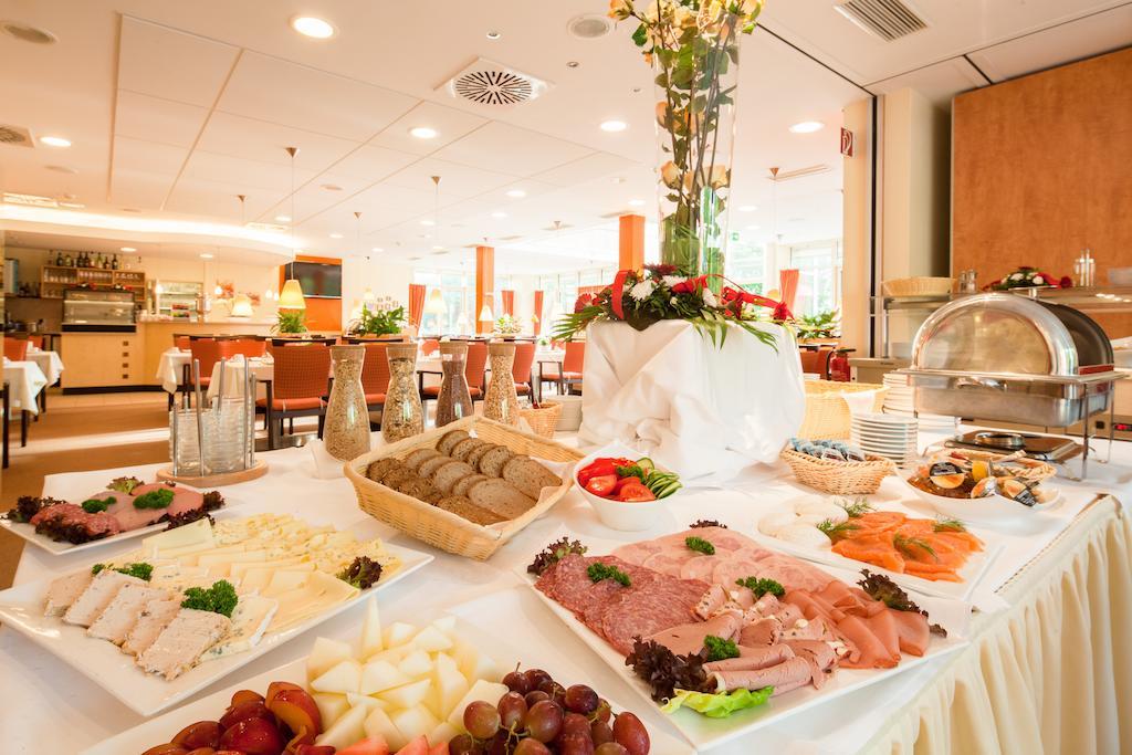 Gda Hotel Goettingen Bagian luar foto